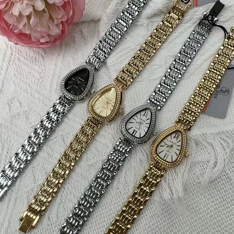 Elegant Snake-Inspired Women’s Quartz Watch – Fashion Silver & Gold Design
